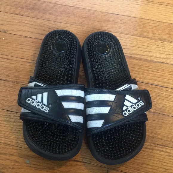 adidas Shoes - Adidas Slides, Size 7